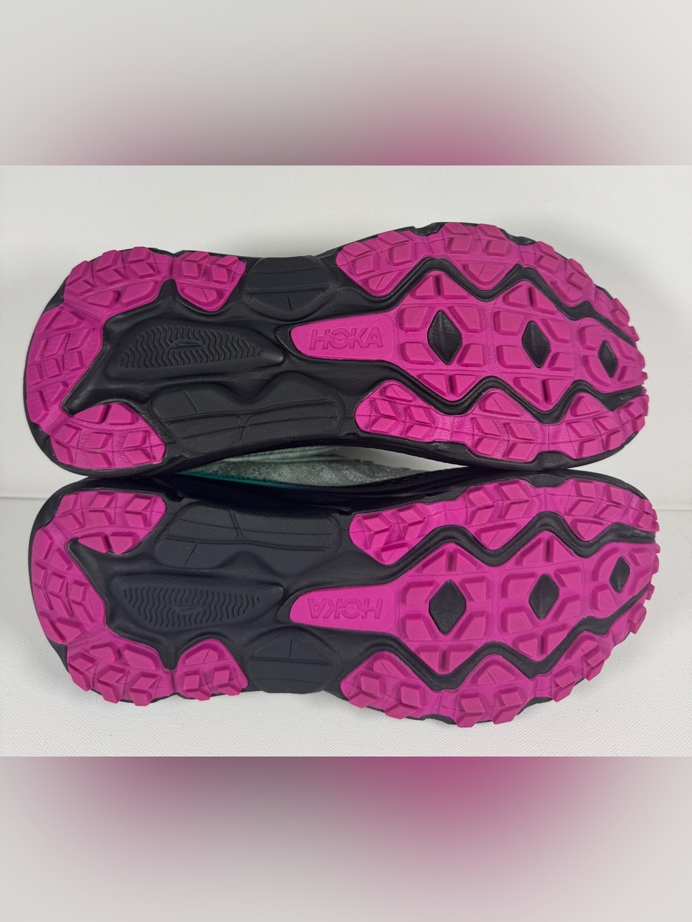 HOKA challenger ATR 7 Running Shoe Aloe Vera / Black Women SIZE 9B - Picture 7 of 9